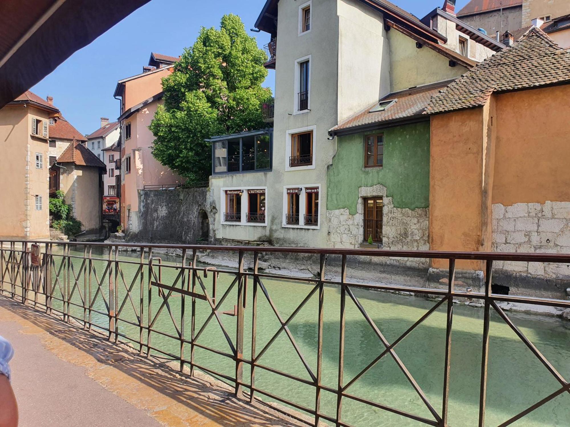 Hyper Centre Annecy Et Bord Du Lac Exterior foto